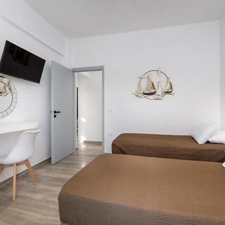 Christianna & George Luxury Hot Tub Apartment Firá Buitenkant foto